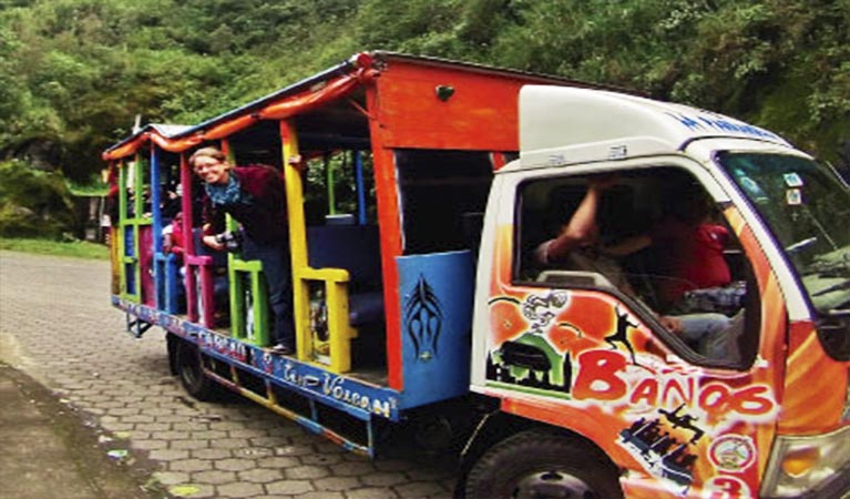 treehouse banos ecuador